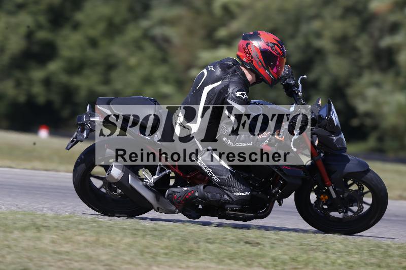 /49 26.08.2025 Cornu Master School ADR/gruen-vert/71